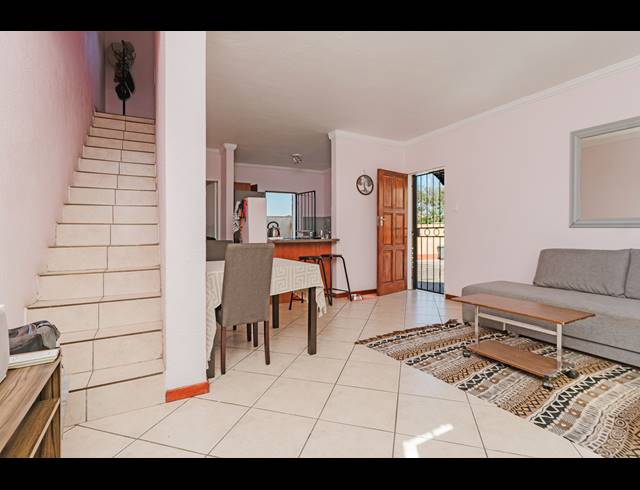 2 BEDROOM TOWNHOUSE FOR SALE IN HALFWAY GARDENS